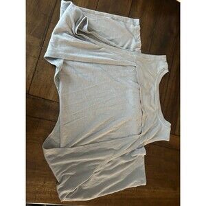 athleticwear open back shirt